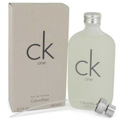 CK ONE by Calvin Klein Eau De Toilette Spray (Unisex) 6.6 oz (Men)